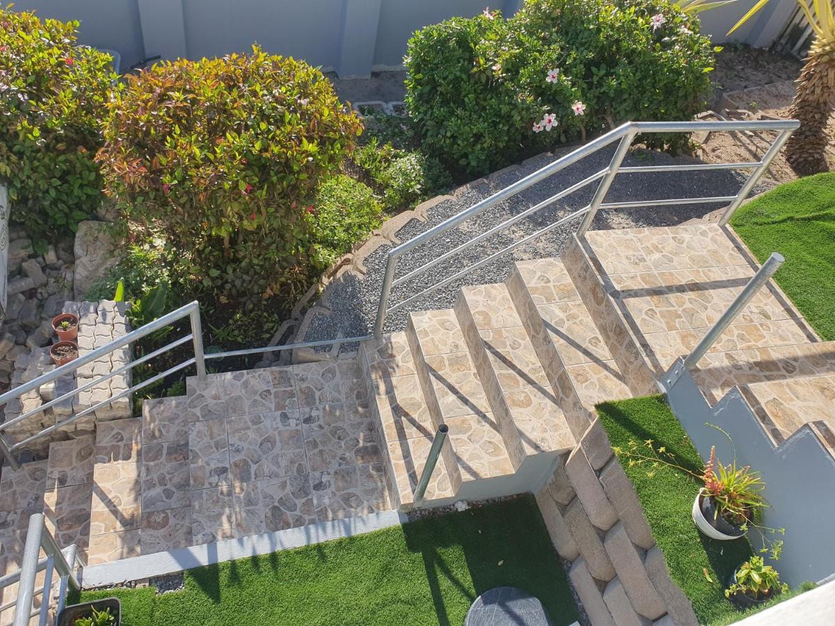 Gardenia Guesthouse เคปทาวน์ ภายนอก รูปภาพ